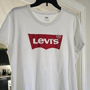 Levi's Brand T-shirt